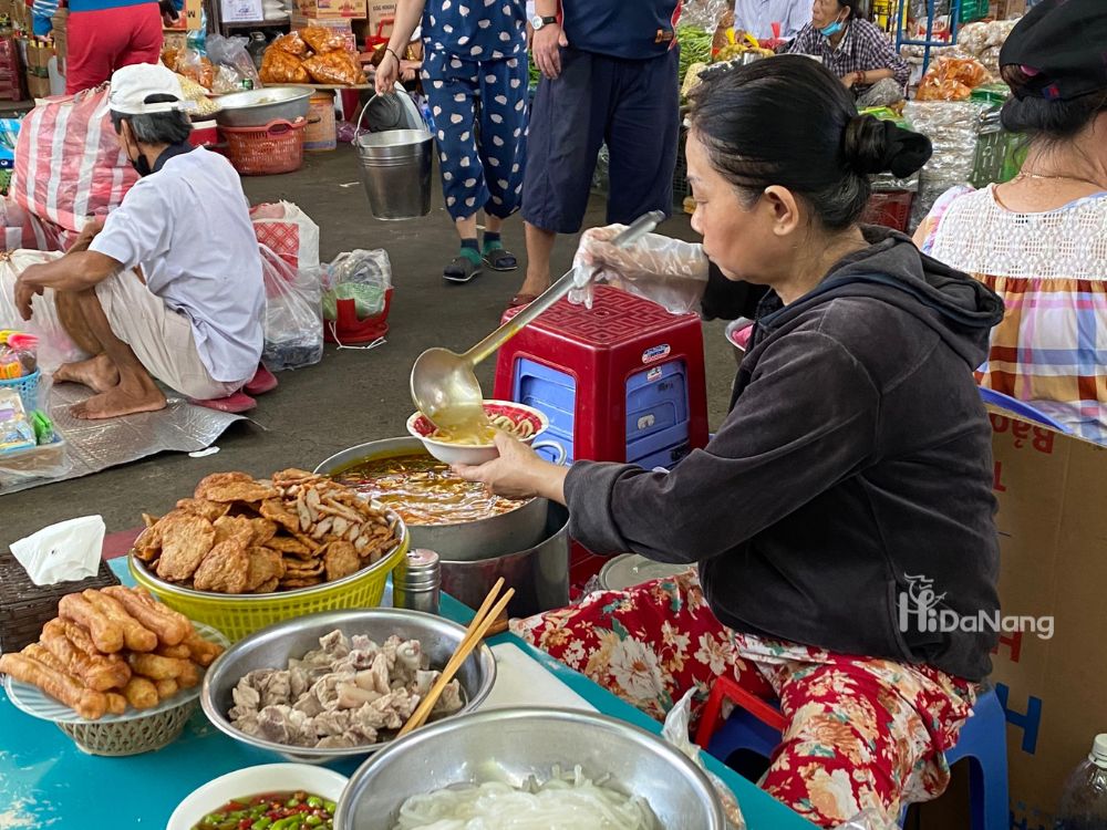 Khu ẩm thực Chợ Cồn - Đà Nẵng